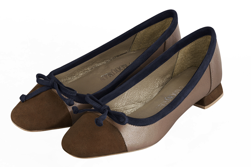 Chocolate brown, tan beige and navy blue women's ballet pumps, with low heels. Square toe. Flat flare heels. Front view - Florence KOOIJMAN